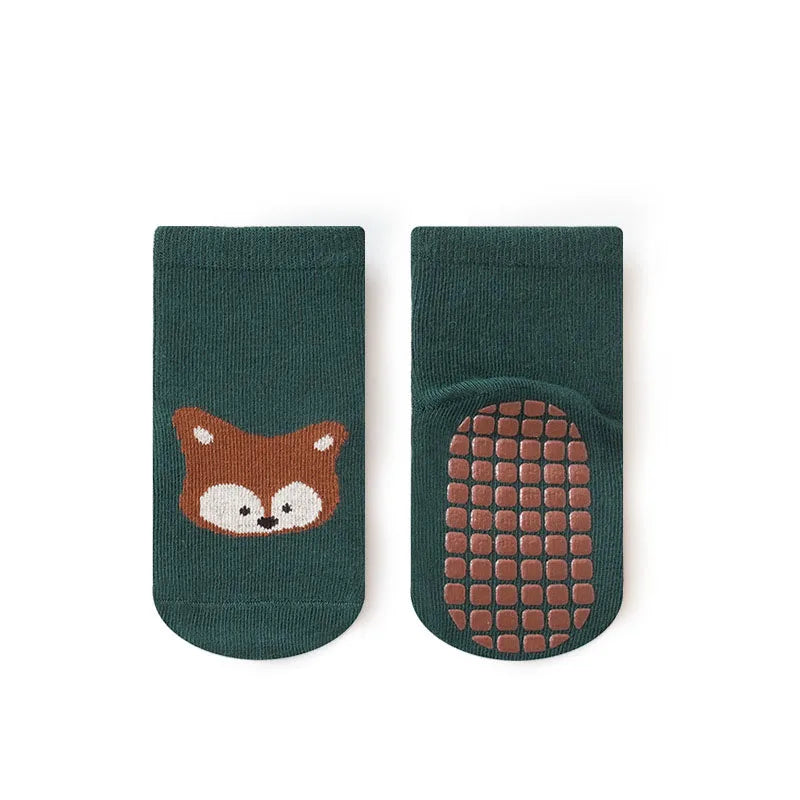6 Pairs Kids Non-Slip Socks Cute Cartoon Fox and Bear Pattern Comfortable for Toddler