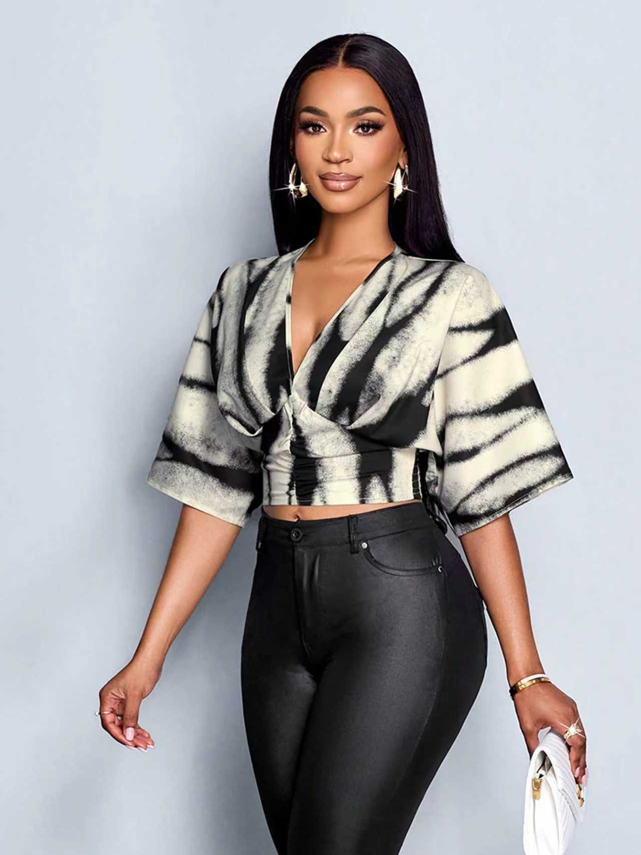 Cross-Border Amazon European and American Fashion Retro Trendy V-Neck Waist-Cinching Design Women's Slim-Fit Five-Quarter Sleeve Shirt for Spring and Summer