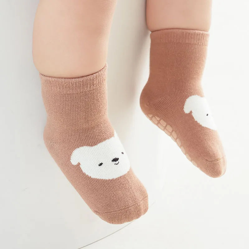 6 Pairs Kids Non-Slip Socks Cute Cartoon Fox and Bear Pattern Comfortable for Toddler