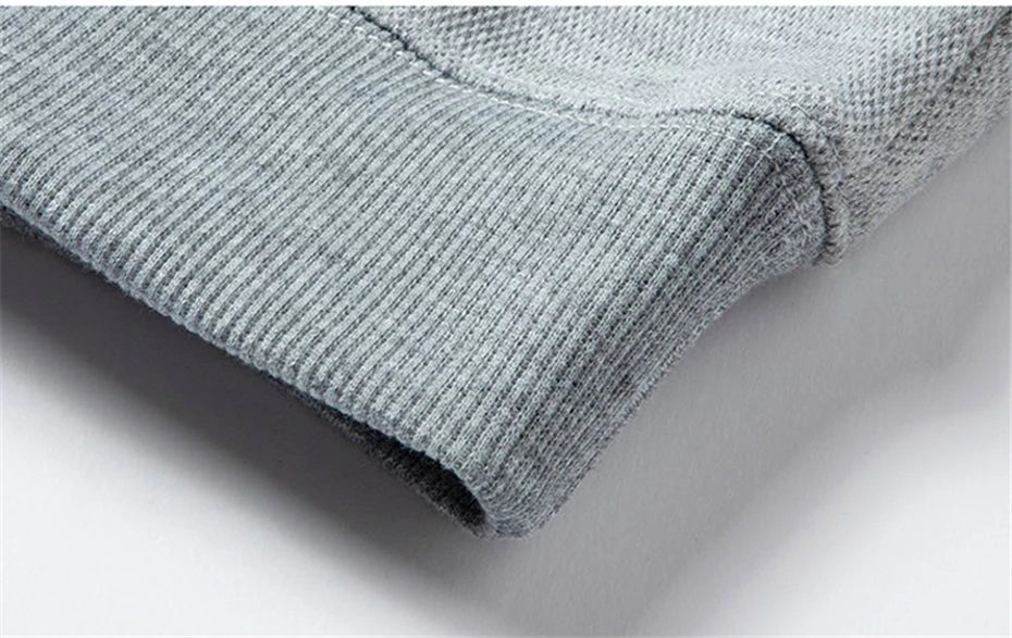 Men’s Half-Zip Stand Collar Sweatshirt